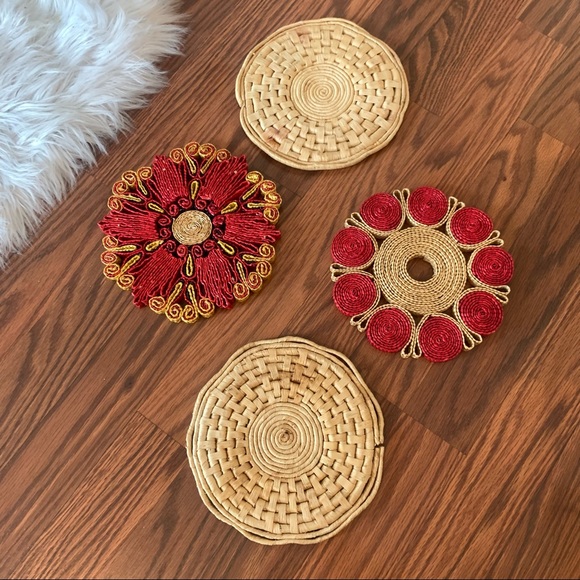 🚨SOLD🚨Vintage BoHo wicker trivet set of 4 - Picture 7 of 9